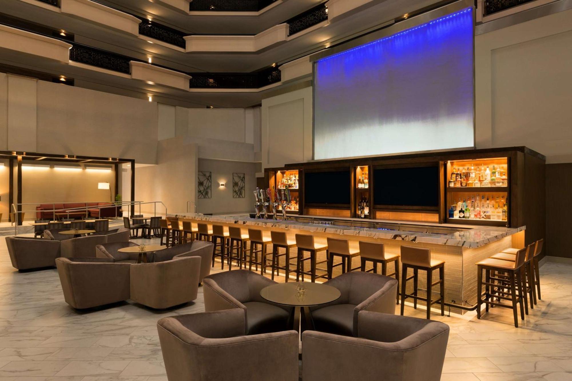 Embassy Suites By Hilton Phoenix Downtown North Extérieur photo
