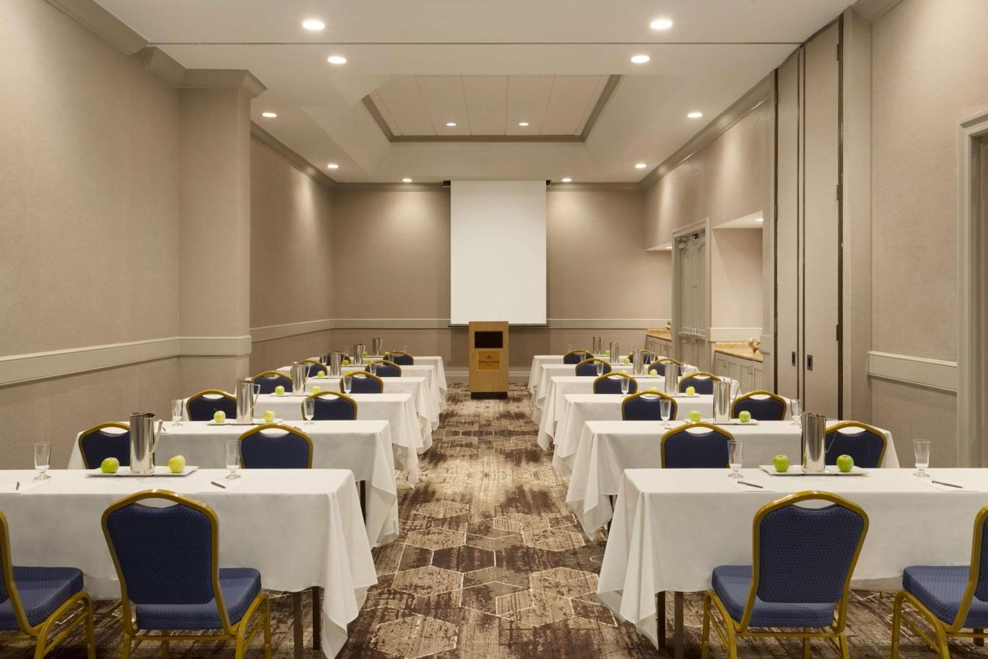 Embassy Suites By Hilton Phoenix Downtown North Extérieur photo