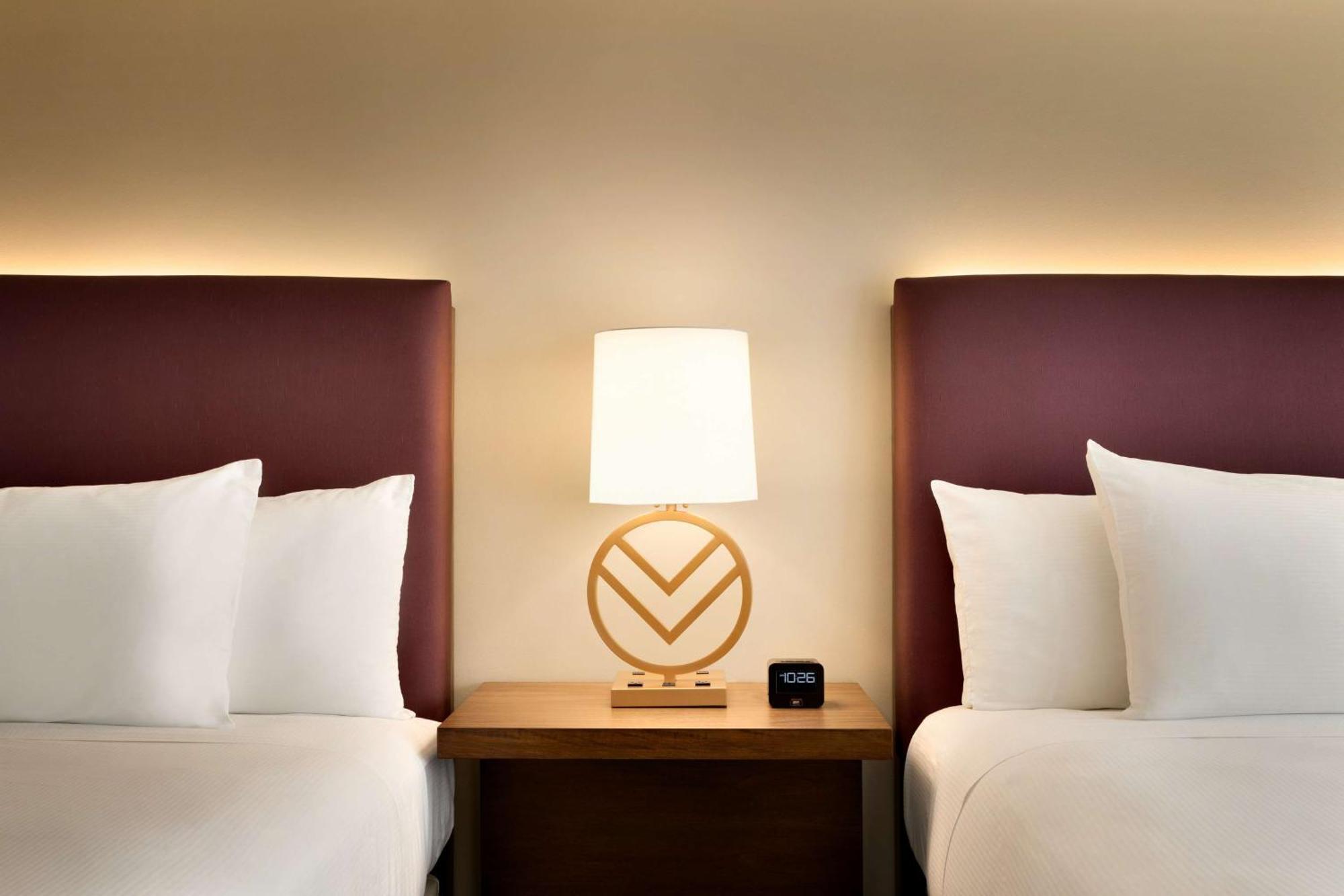 Embassy Suites By Hilton Phoenix Downtown North Extérieur photo