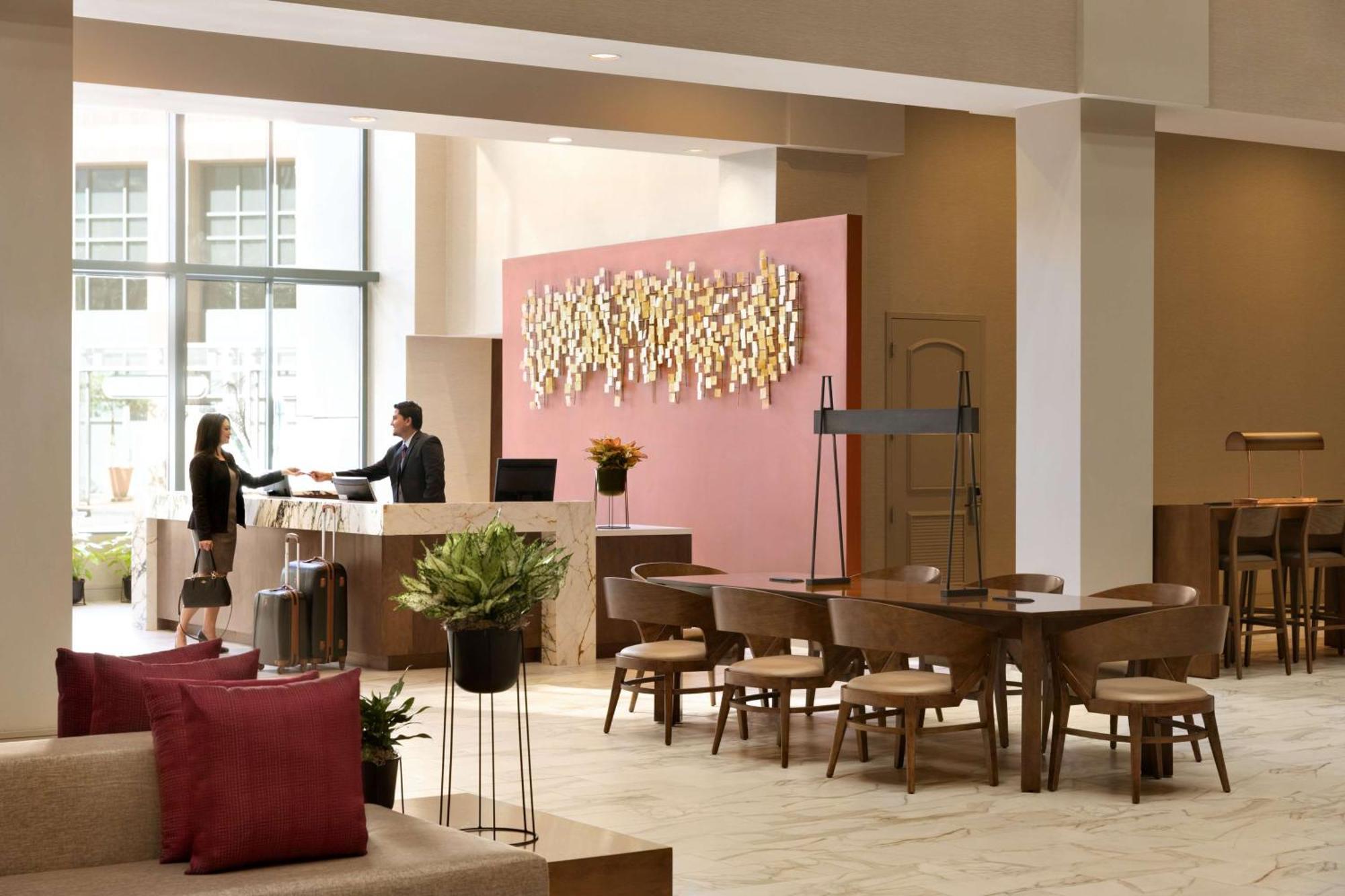 Embassy Suites By Hilton Phoenix Downtown North Extérieur photo